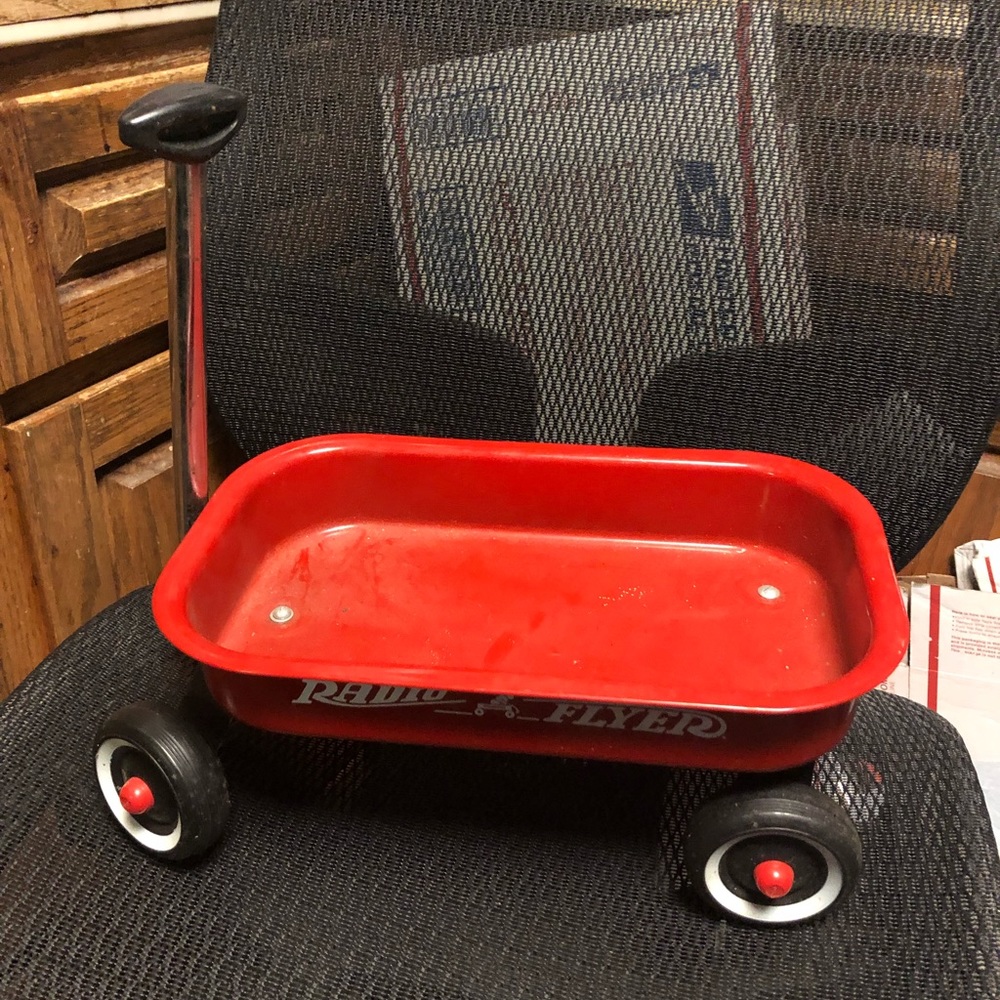 Radio Flyer Wagon- 520 $30 or $25 w/offer